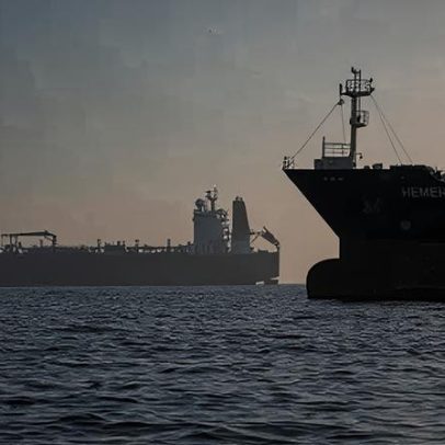 Irã e EUA relatam nova onda de ataques aéreos no Golfo
