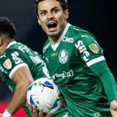 Palmeiras celebra aniversário de Raphael Veiga