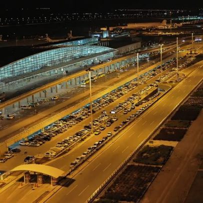 Irã fecha aeroportos diante de intensificação do conflito com Israel