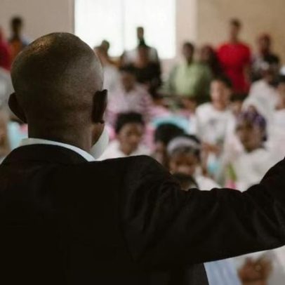 Pastor etíope afirma manter fé mesmo após espancamento e ameaças de morte