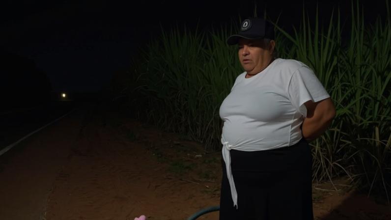 Vendedora de melancias na estrada recebe ajuda após testemunho de fé
