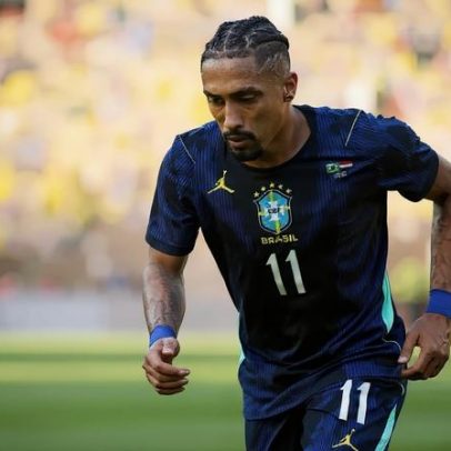 Raphinha diz que Brasil vai buscar o hexa em entrevista após o jogo