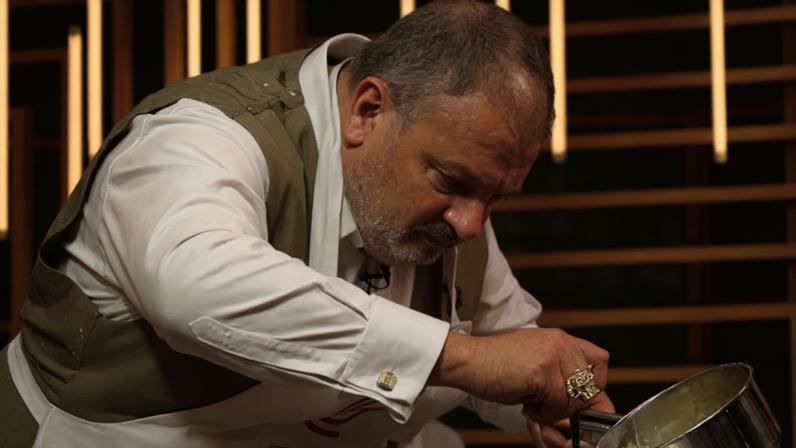 Aprendi com Érick Jacquin um macarrão irresistível com brócolis e molho de ervilha - e o prato fica um verdadeiro 'MasterChef'!
