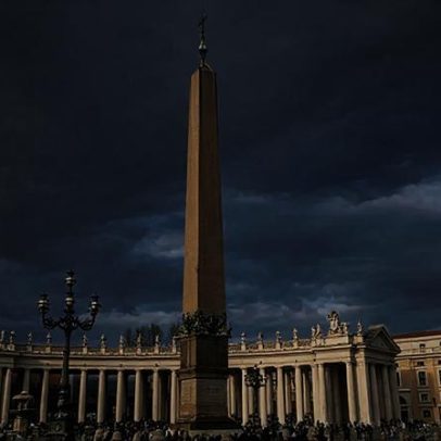 Origem do obelisco da Praça de São Pedro é revelada