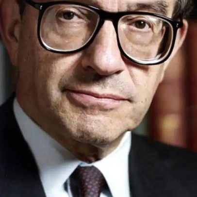 Ex-presidente do Fed, Alan Greenspan, morre aos 100 anos