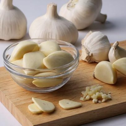 Como conservar alho triturado sem perder sabor e evitar desperdício