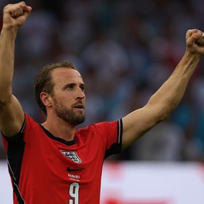 Harry Kane se destaca em jogo ruim e entra para o histórico