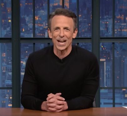 Seth Meyers comenta que Trump dorme em reuniões e posta conteúdo de IA à noite