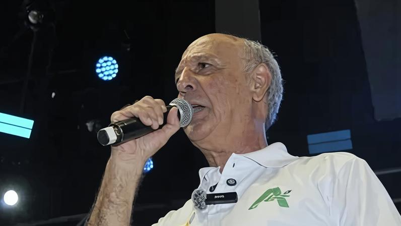 José Roberto Arruda aparece em primeiro lugar no levantamento - (crédito: Marcelo Ferreira/CB/D.A Press)