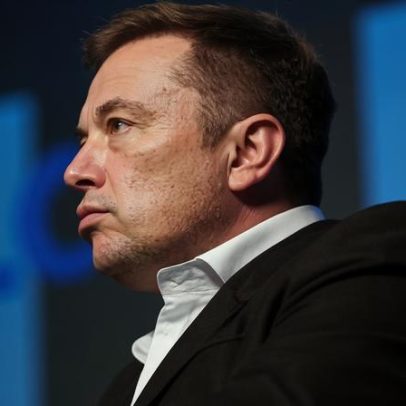 Elon Musk torna-se o primeiro trilionário da história mundial