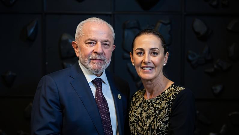 Lula comentou sobre a situação no México: "Parece ser muito parecido ao que aconteceu no Brasil em 2013". Na foto, com a presidente Claudia Sheinbaum - (crédito: Ricardo Stuckert/PR)