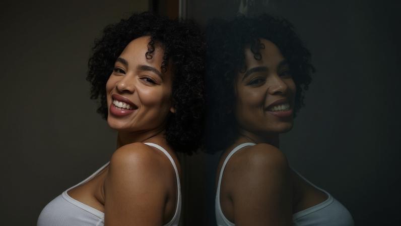 Michaela é casada e tem três filhos. O marido sabia da atividade profissional dela e ajudava a administrar o negócio - (crédito: Reprodução)