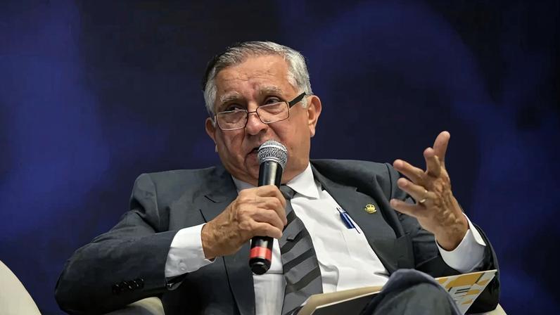 Na avaliação de Izalci, o impasse não deve impactar o desempenho eleitoral da oposição: "Não vai afetar nada"