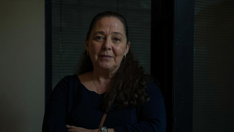 Isabela Garcia como Elisa em "Quem ama cuida"