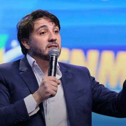 Renan Santos afirma que Eduardo Bolsonaro defende interesses dos EUA no Brasil