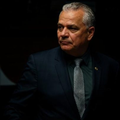 Daniel de Castro interrompe licença médica para votar empréstimo ao BRB