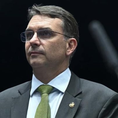 Flávio Bolsonaro afirma que nada o aborrece após queixa de Michelle