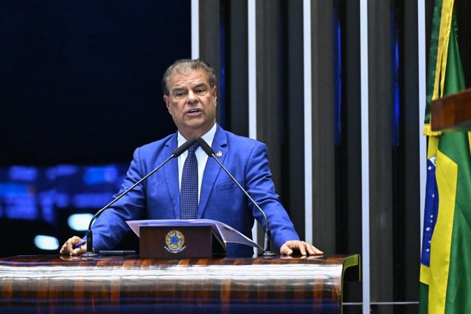 Trad: "O prazo é curto, então não dá para vender solução fácil" - (crédito: Waldemir Barreto/Agência Senado)