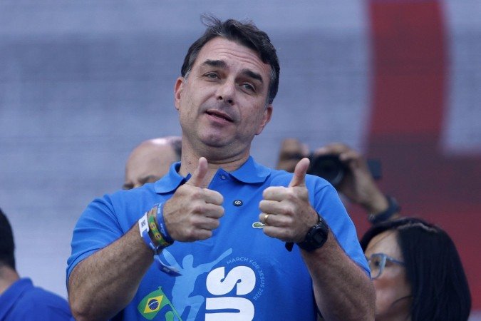 A concessão do direito de cumprir a pena em casa estabelece critérios de visitação a Jair Bolsonaro - (crédito: AFP)