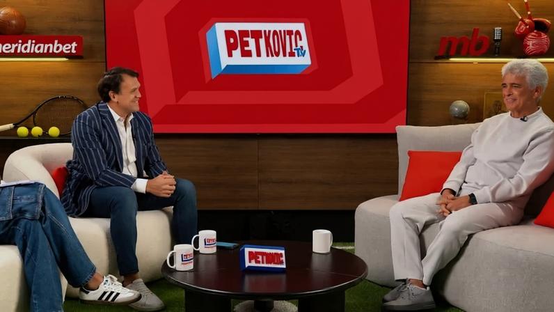 Bebeto, ex-atacante, durante entrevista no programa Petkovic TV para discutir a Copa de 1994 e a Seleção Brasileira. - (crédito: Reprodução/Petkovic TV)