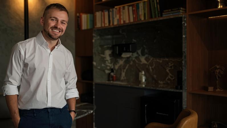William Rutzen é médico e autor do livro: "Desinflamar para viver melhor - A ciência e a prática para vencer a inflamação crônica e controlar a sua doença autoimune"