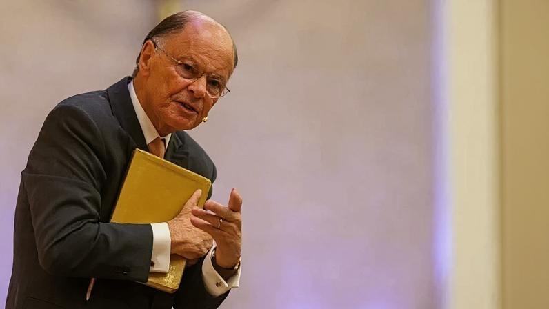 Edir Macedo, líder da Igreja Universal e empresário, é o principal nome por trás do conglomerado alvo da operação da Polícia Federal. - (crédito: Reproduão/Facebook)