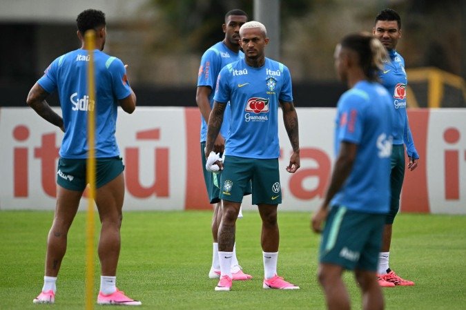 Wesley compartilhou na entrevista coletiva desta quinta que o contrato com a Roma previa seis gols na temporada: ele entregou cinco e lembrou que não disputou a última partida do clube - (crédito: Mauro Pimentel/AFP)