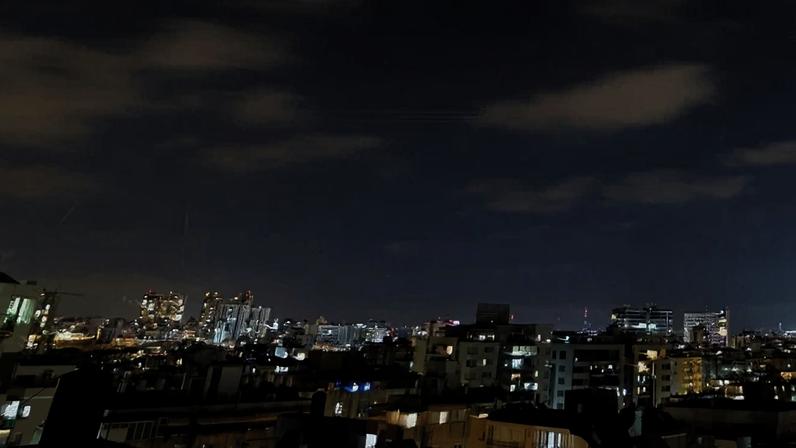 Irã lança mísseis contra Israel após ataques em Beirute. - (crédito: AFP)