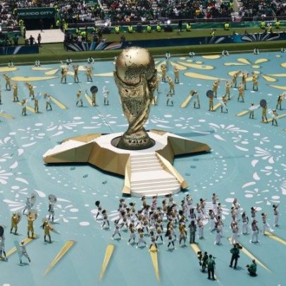 Jogos de futebol continuam enquanto tensões globais aumentam