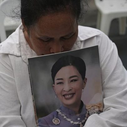 Princesa da Tailândia morre aos 47 anos após três anos internada