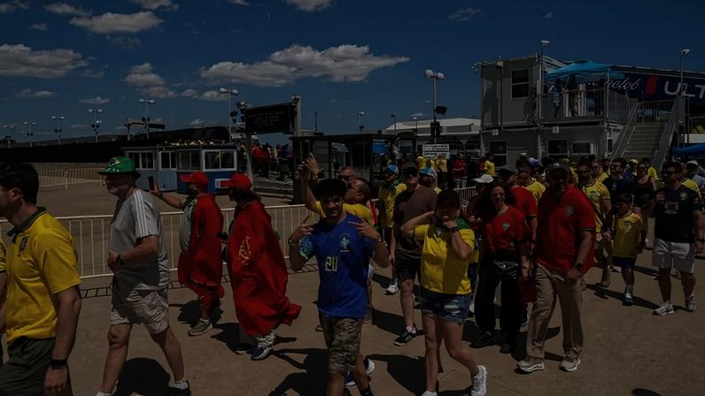 Torcida brasileira chega ao MetLife Stadium para acompanhar a estreia da Seleção na Copa do Mundo de 2026, contra Marrocos, às 19h deste sábado (13/6)