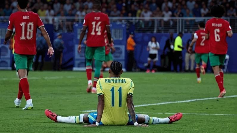 Um jogador de elite precisa enfrentar a indissociável relação entre estresse mental e exaustão física - (crédito: AFP)