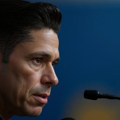 Douglas Santos alerta a Seleção contra o Haiti sem soberba