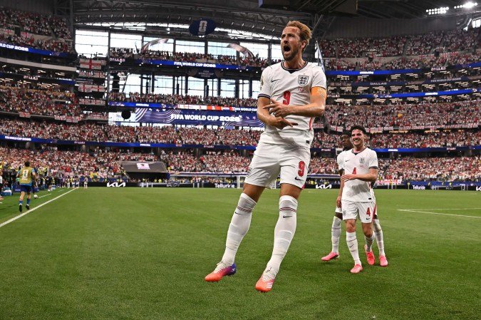 O centroavante da Inglaterra, Harry Kane, autor de dois gols na vitória por 4 x 2 diante da Croácia, pela estreia das seleções na Copa do Mundo de 2026 - (crédito: AFP)
