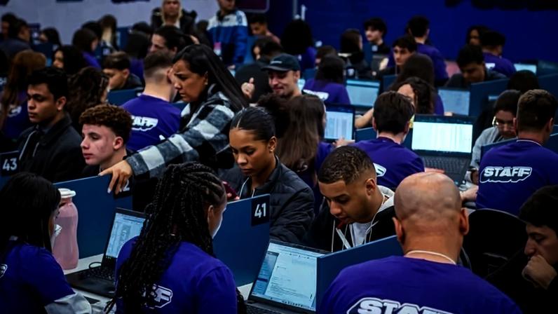 Ciee abre mais de 68 mil vagas sazonais de estágio e jovem aprendiz - (crédito: Fábio Augusto Ferreira Santos)