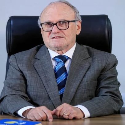 Concursos e reajustes não serão congelados, afirma secretário