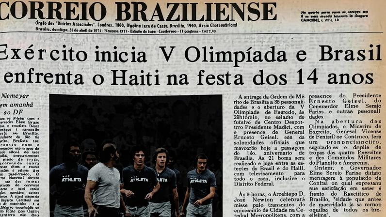 Edição do Correio Braziliense de 1974 destaca a partida de futebol entre Brasil e Haiti em Brasília