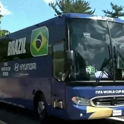 Brasil chega ao MetLife com Neymar para estreia na Copa do Mundo