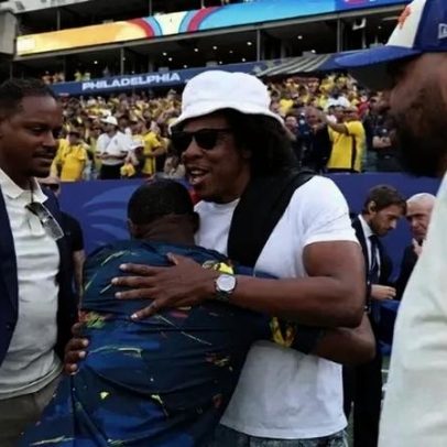 Jay-Z comparece a jogo da Costa do Marfim na Copa