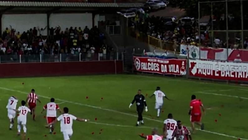 A partida foi realizada no Estádio Municipal de Rio Doce, com vitória de 2 a 1 do Pontenovense FC sobre o Riodocense - (crédito: Redes Sociais/Reprodução)
