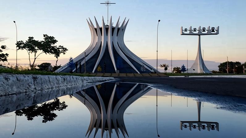 Isto é Brasília. Bom dia, Brasília!