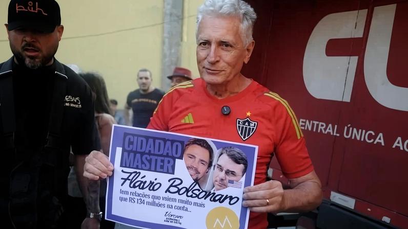 Deputado Rogério Correia: Flávio merece o título de Cidadão Master - (crédito: Alexandre Guzanshe/EM/D.A PRESS)