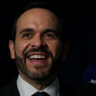 Como De la Espriella tornou fortuna e negócios ligados ao vencedor colombiano