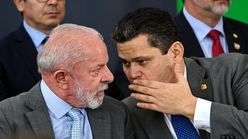 Com apoio de Motta, fim da escala 6x1 tramitou rapidamente na Câmara