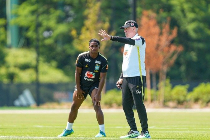 Ancelotti sobre Endrick: "É um jogador jovem, com muita qualidade. Faz parte do futuro da Seleção"