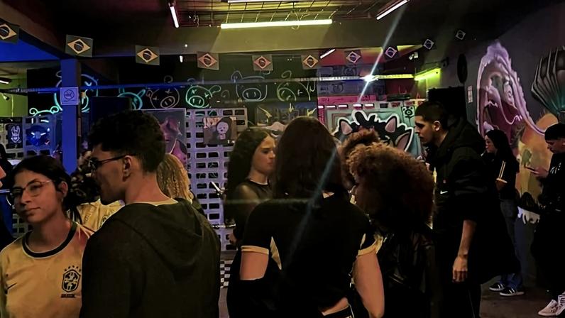 Baile da Quebrada em Ceilândia une Copa do Mundo e cultura periférica