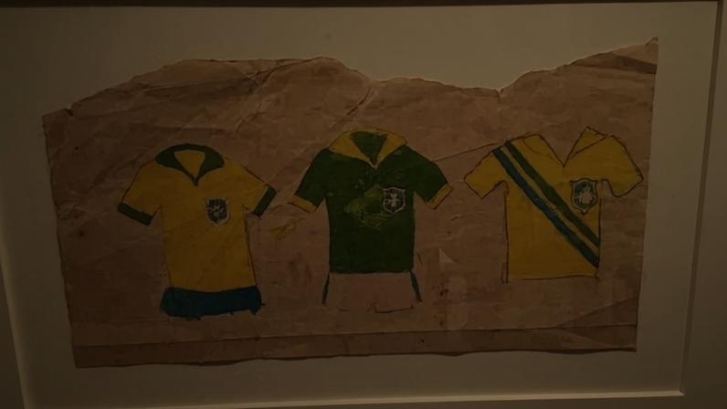 Esboço original da camisa canarinho feito por Aldyr Schlee - (crédito: Arquivo pessoal)