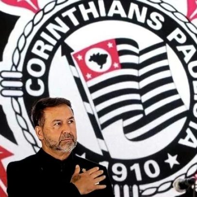 Conselho Deliberativo do Corinthians expulsa Augusto Melo