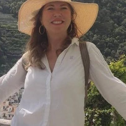 Mulher é condenada a 18 anos por atropelar e matar assaltante