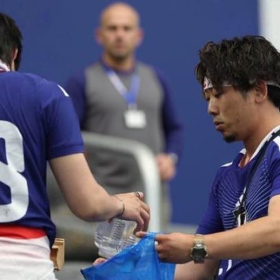 Torcedores do Japão limpam estádio após empate com a Holanda na Copa 2026
